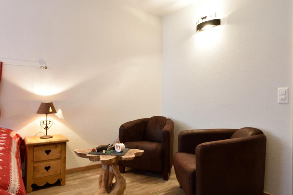 Hotel Les Melezes Haudères Kamer foto